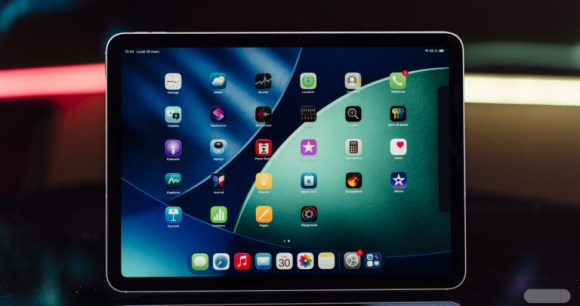 iPad Air M4 // Crédits : Frandroid / Chloé Pertuis