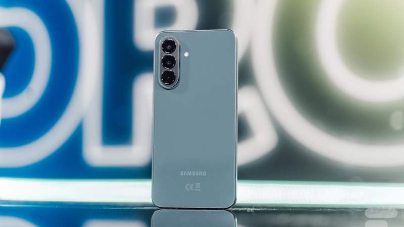 Test du Samsung Galaxy A37 : une évolution discrète et plus chère