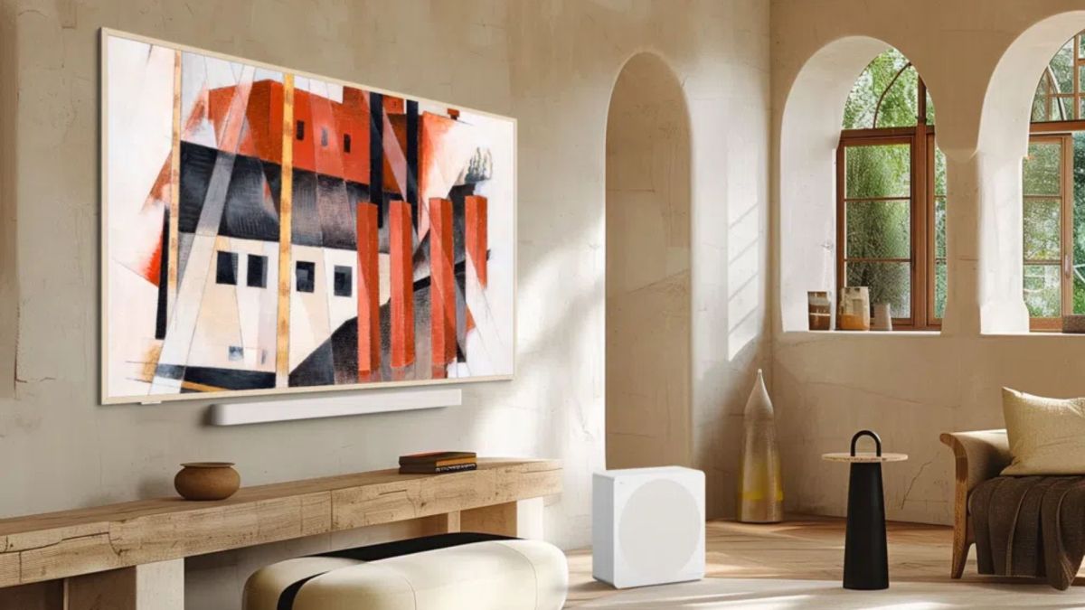 TCL NXTFrame 75A300 Pro à -30 % : TV QLED 144 Hz face à The Frame