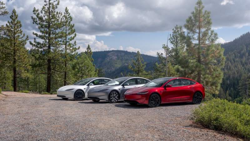 Tesla a produit beaucoup de voitures électriques et peine à les vendre&nbsp;: cette crise qui pourrait bien faire vos affaires