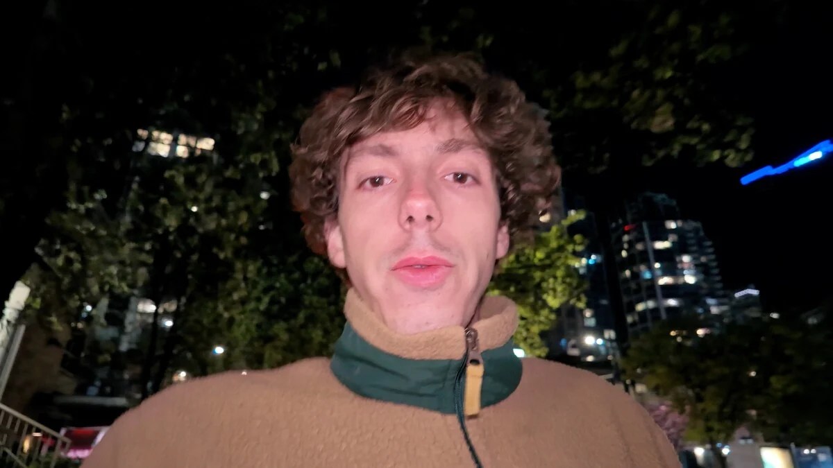 Avec lumière d'appoint Avec lumière d'appoint