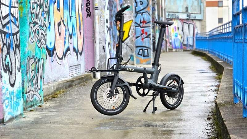 On a testé l&rsquo;UTO PRO16&nbsp;: un excellent vélo pliant électrique, aussi design que performant