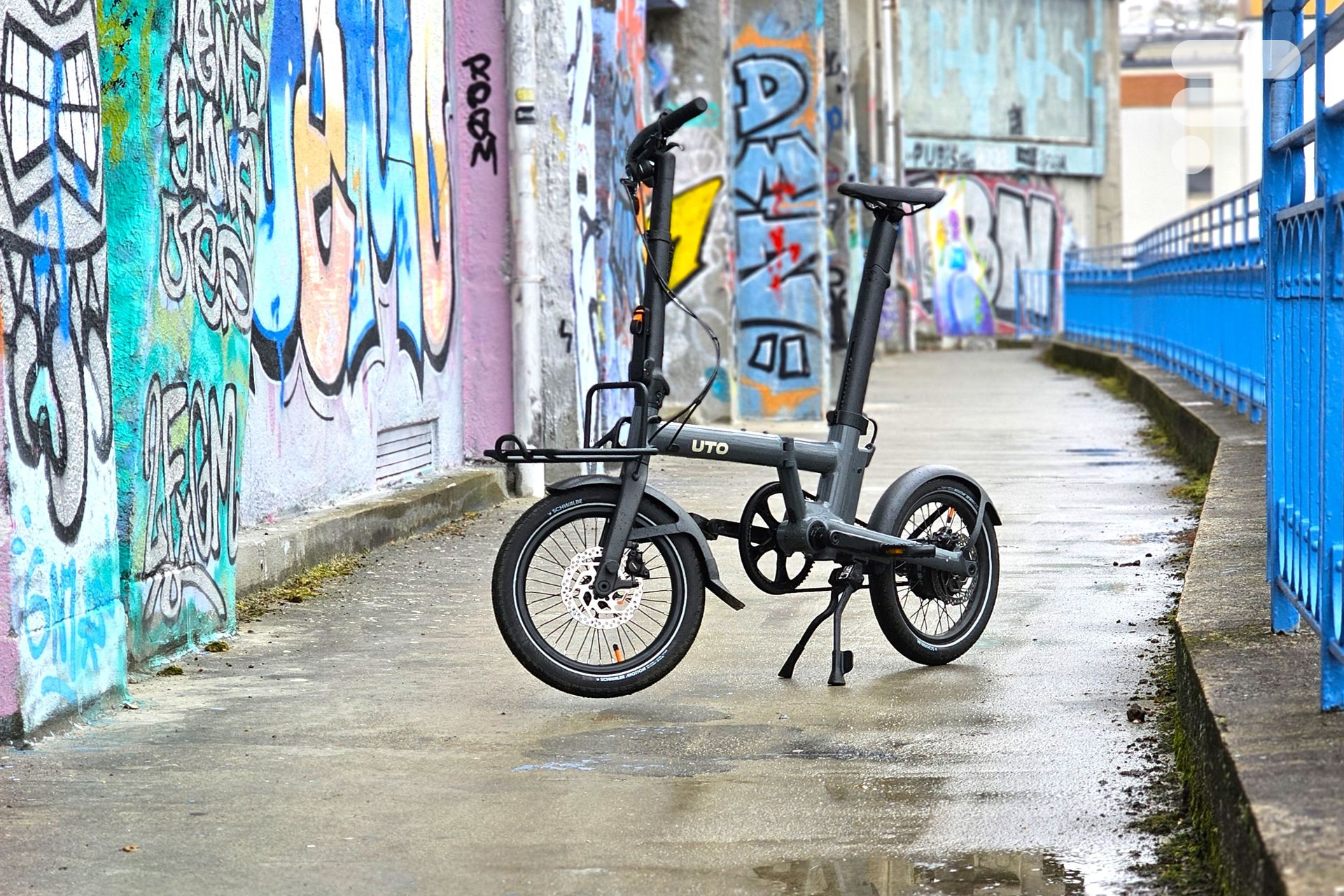 UTO PRO16 VAE pliant test