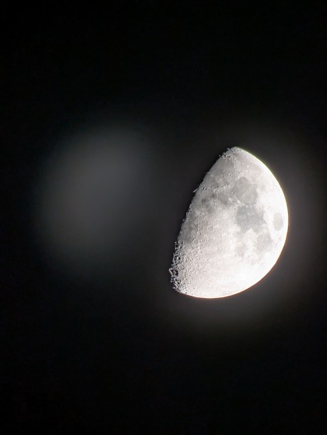 Vaonis Hestia - test - 27 La Lune avec mon Pixel 10