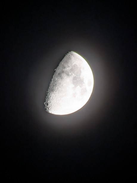 Vaonis Hestia - test - 31 La Lune avec mon Pixel 10