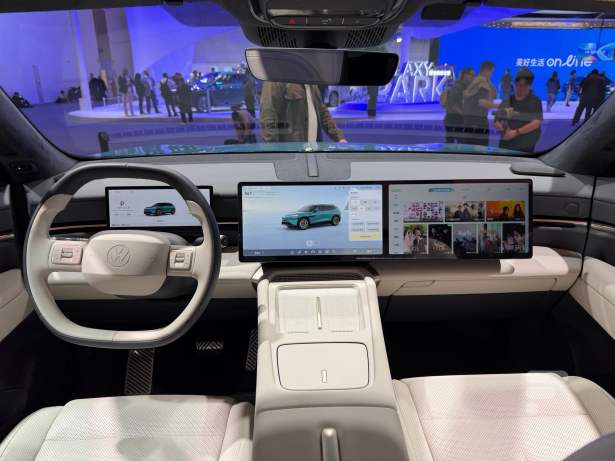 Volkswagen ID. Unyx 08 // Source : Vincent Sergère pour Frandroid