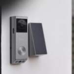 Boulanger fait perdre 30 % sur cette sonnette connectée qui se recharge à l&rsquo;énergie solaire