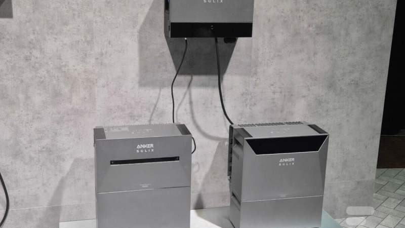 5 000 W et un mode surpuissant&nbsp;: Anker met un gros coup de pression à Zendure et Bluetti avec la Solarbank 4 Pro