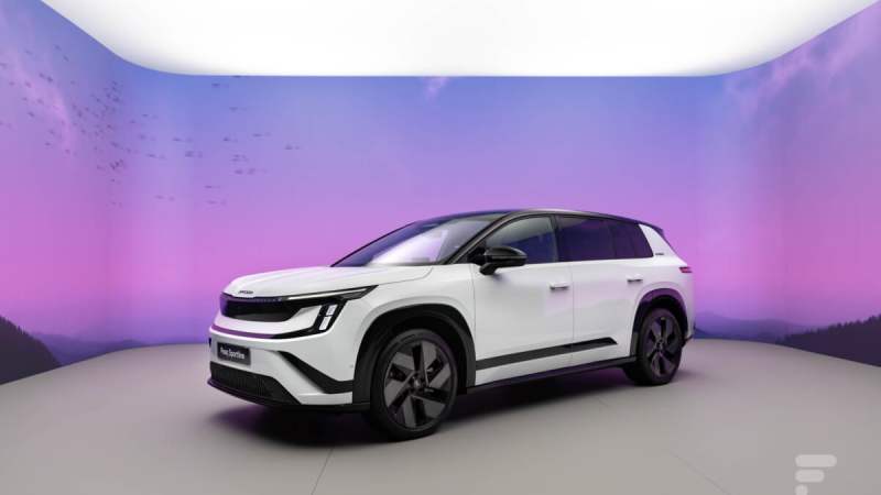 On est montés à bord du Skoda Peaq : voici ce que cache ce tout nouveau SUV électrique 7 places aux 640 km d’autonomie
