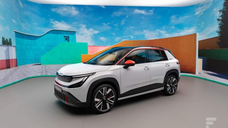 On est montés à bord du Skoda Epiq à 26 000 € : comment ce petit SUV électrique de 4,17 m réussit à offrir un coffre aussi géant