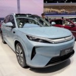 J’ai vu le BYD Atto 3 chinois qui se recharge en 5 minutes : pourquoi Tesla et l’Europe peuvent trembler