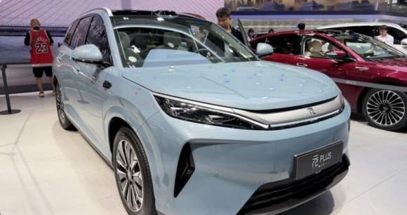 BYD Atto 3 2026 (Flash Charging) // Source : Vincent Sergère pour Frandroid
