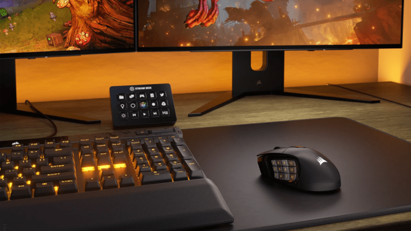 La meilleure alternative à la Razer Naga ? Cette souris MMO Corsair à 17 boutons tombe à 50 €