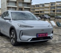 Essai Geely E5 // Source : Paul-Émile CASSORET pour Frandroid