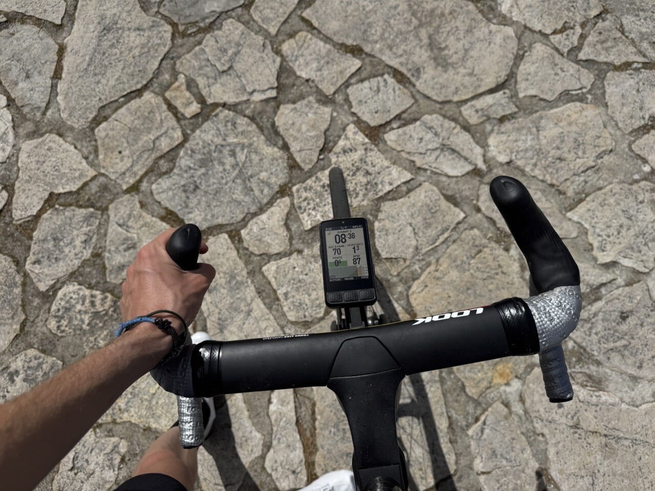 J&rsquo;ai testé le Wahoo Elemnt Roam 3 : a-t-il les qualités pour détrôner Garmin ?