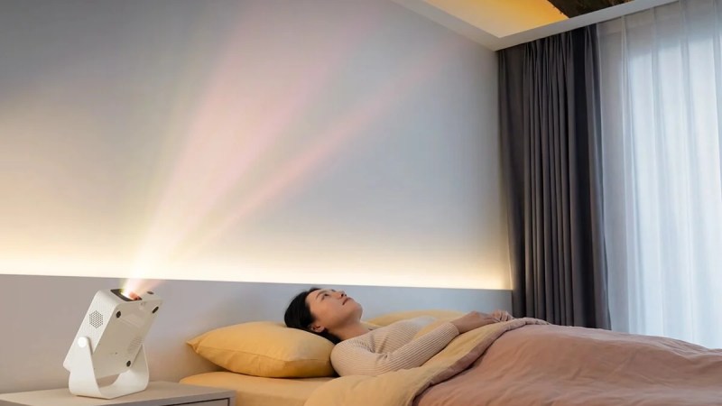 Honor brade son mini vidéoprojecteur Full HD à moins de 200 € avec une enceinte Bluetooth offerte en prime