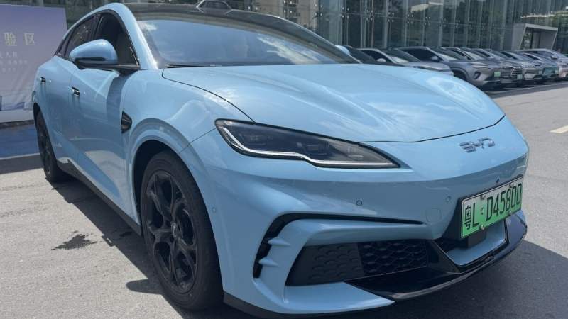 Plus puissante qu’une Tesla, moins chère qu’une R5 électrique&nbsp;: j’ai découvert la folle BYD Seal 06 GT en Chine