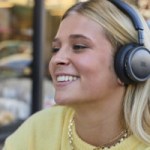 JBL Live 680NC Lifestyle // Source : JBL