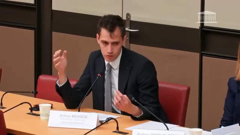 «&nbsp;On va devenir un État vassal&nbsp;»&nbsp;: devant les députés, le fondateur de Mistral AI chiffre à 1 000 milliards le coût de l&rsquo;inaction