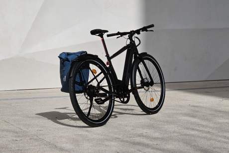 Nakamura Crosslite design arrière