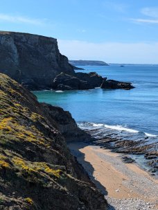 Randonn&eacute;e sur la presqu'&icirc;le de Crozon. // Source : Omar Belkaab pour Frandroid