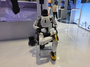 Un robot humanoïde à la Beyond Expo 2026 // Source : Frandroid