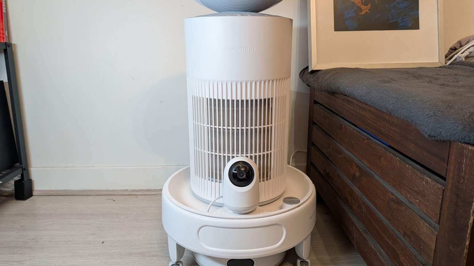 Six mois avec un robot qui aspire, purifie l’air, surveille la maison et porte les smartphones