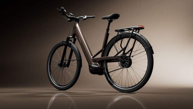 Moteur Bosch et transmission Enviolo&nbsp;: Tenways lance son VTC électrique le plus ambitieux (et il reste abordable)