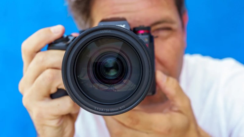 Reflex ou hybride&nbsp;: pourquoi le viseur change tout à la qualité de vos photos