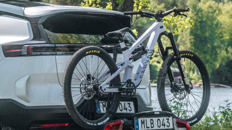 Thule lance un nouveau porte-vélo très pratique, léger et surtout abordable