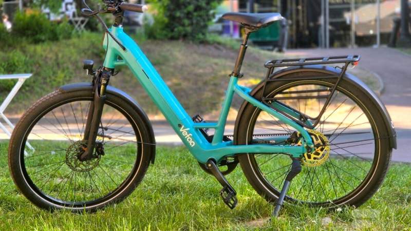 Vefaa Bonjour Neo : un vélo électrique sous les 2000 € au rapport équipement/prix ultra intéressant