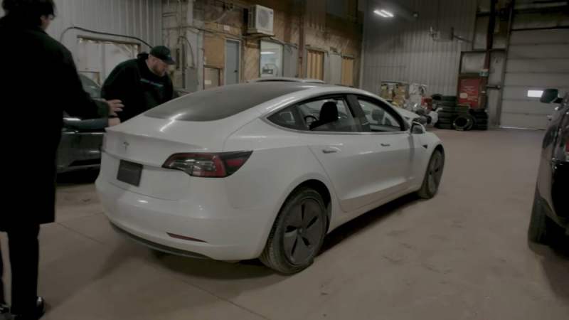 Tesla Model 3&nbsp;: 600 000 km plus tard, voici ce qu&rsquo;il reste de la batterie