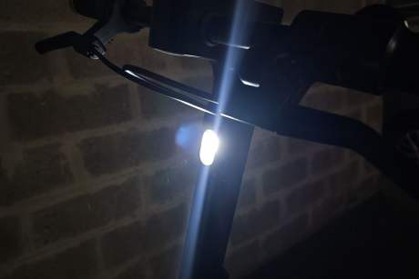 Xiaomi Electric Scooter 6 Ultra éclairage avant
