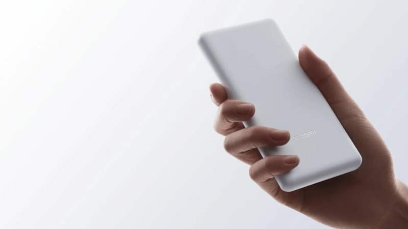 À moins de 13 €, cette batterie externe Xiaomi 10 000 mAh à 3 ports affiche un excellent rapport capacité/prix