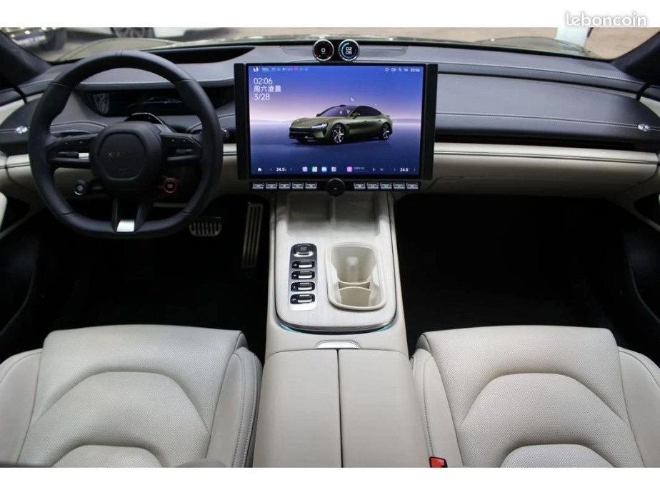 Xiaomi SU7 Max &agrave; vendre homologu&eacute;e en France  // Source : Agency Car Chessy
