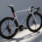 Canyon présente le Predict, un prototype de vélo équipé d&rsquo;une IA locale et d&rsquo;un radar à 360 degrés