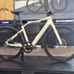 Moins de 14 kg et en carbone : on a vu le premier Canyon électrique équipé du dernier moteur Bosch
