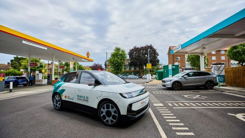 Recharge en 10 minutes et consommation record : comment Shell veut réinventer la voiture électrique