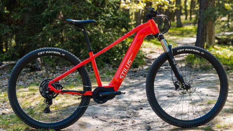 Decathlon casse le prix de son VTT électrique ultra-endurant pour les randonnées
