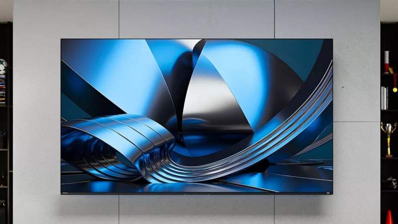 Ce grand TV Mini-LED à 144 Hz chute déjà de 400 €, l’allié parfait pour vivre la Coupe du Monde à fond