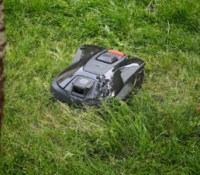 Husqvarna Automower 308V // Crédits : Ulrich Rozier pour Frandroid Husqvarna Automower 308V // Crédits : Ulrich Rozier pour Frandroid