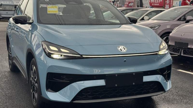 Moins de 13 000 € et batterie semi-solide : j’ai conduit le MG 4X, le redoutable héritier de la MG 4 en Chine