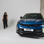 On est monté à bord de la nouvelle Renault Mégane E-Tech : un nouveau look et une recharge plus rapide, mais tout n’est pas parfait