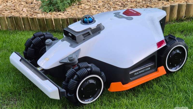 Test du Mammotion Luba 3 AWD : le 4×4 des jardins n’a plus besoin d’antenne RTK