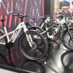 Peugeot présente sa nouvelle gamme de vélos électriques 2026 équipés de moteurs Bosch et Avinox (DJI)
