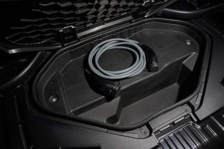 BMW iX5 // Source : BMW