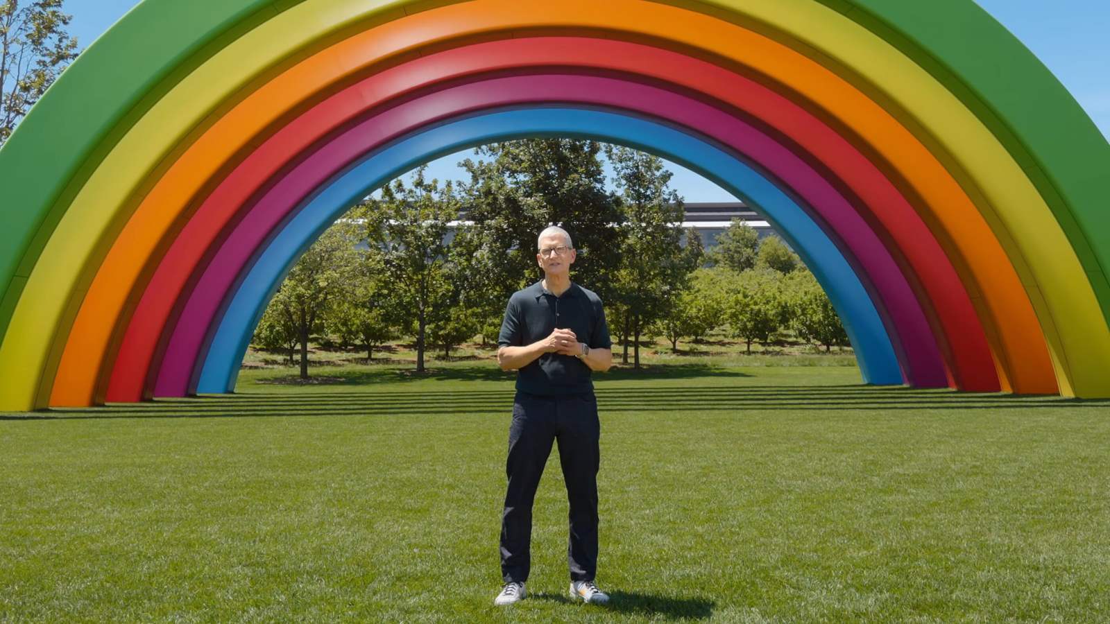 « C’est un honneur de toute une vie » : les adieux touchants de Tim Cook pour sa toute dernière keynote Apple