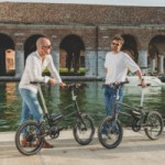 Voici le premier vélo pliant électrique équipé du moteur arrière de Bosch : 16,5 kg et une version urbaine