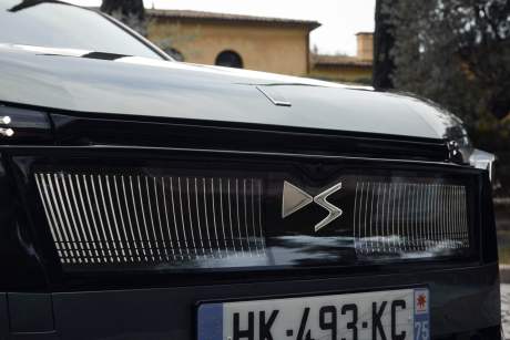 Essai DS N°7 Long Range // Source : DS Automobiles
