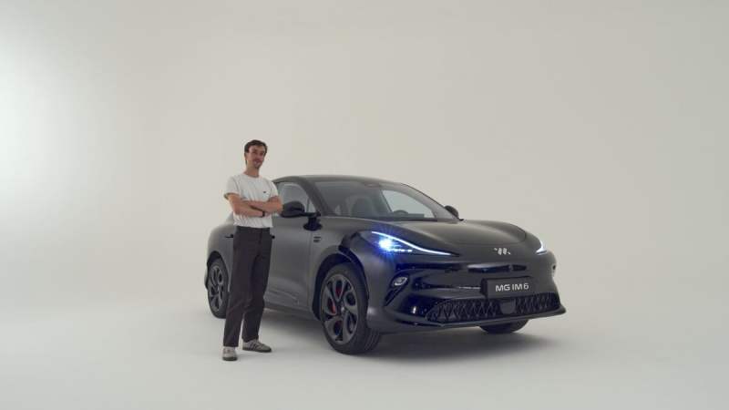 On est monté à bord du MG IM6 : ce SUV électrique chinois de 751 ch qui se recharge en 17 minutes nous a laissé perplexe pour des raisons toutes simples